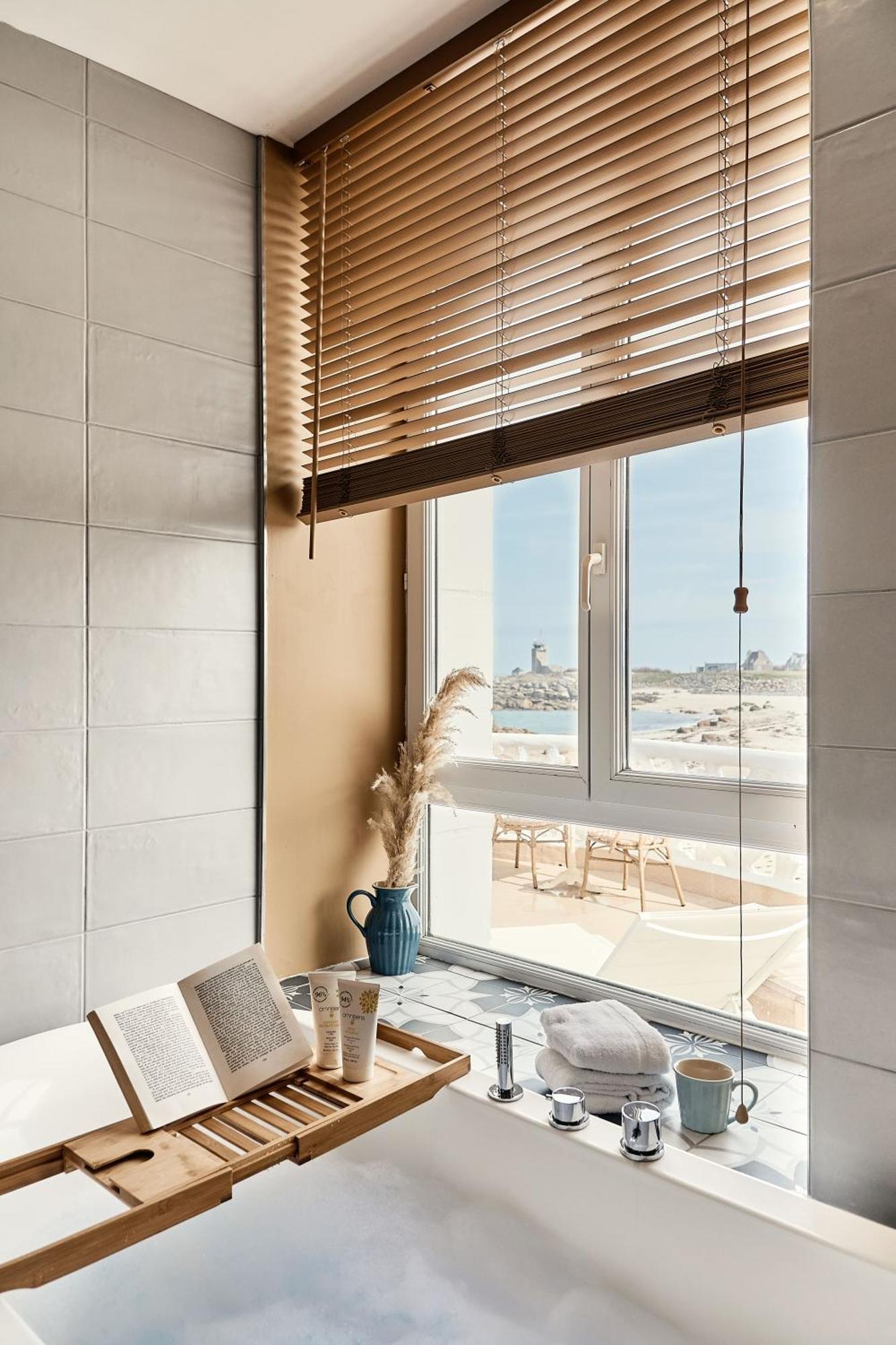 Hotel De La Mer & Spa Brignogan-Plage Kültér fotó
